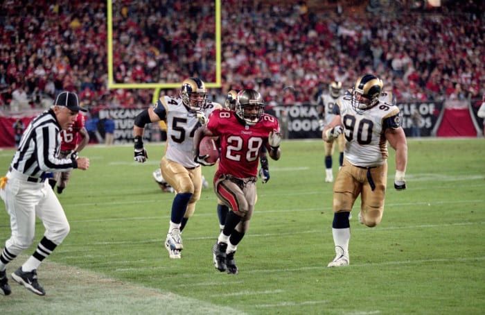 2000: Rams at Buccaneers, Week 16