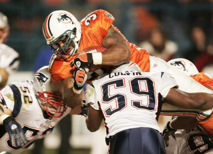 2004: Patriots at Dolphins, Week 15