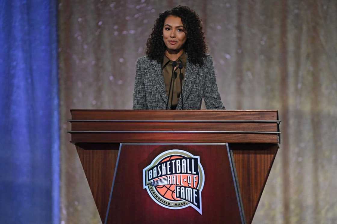 black female sports reporters black female sports reporters