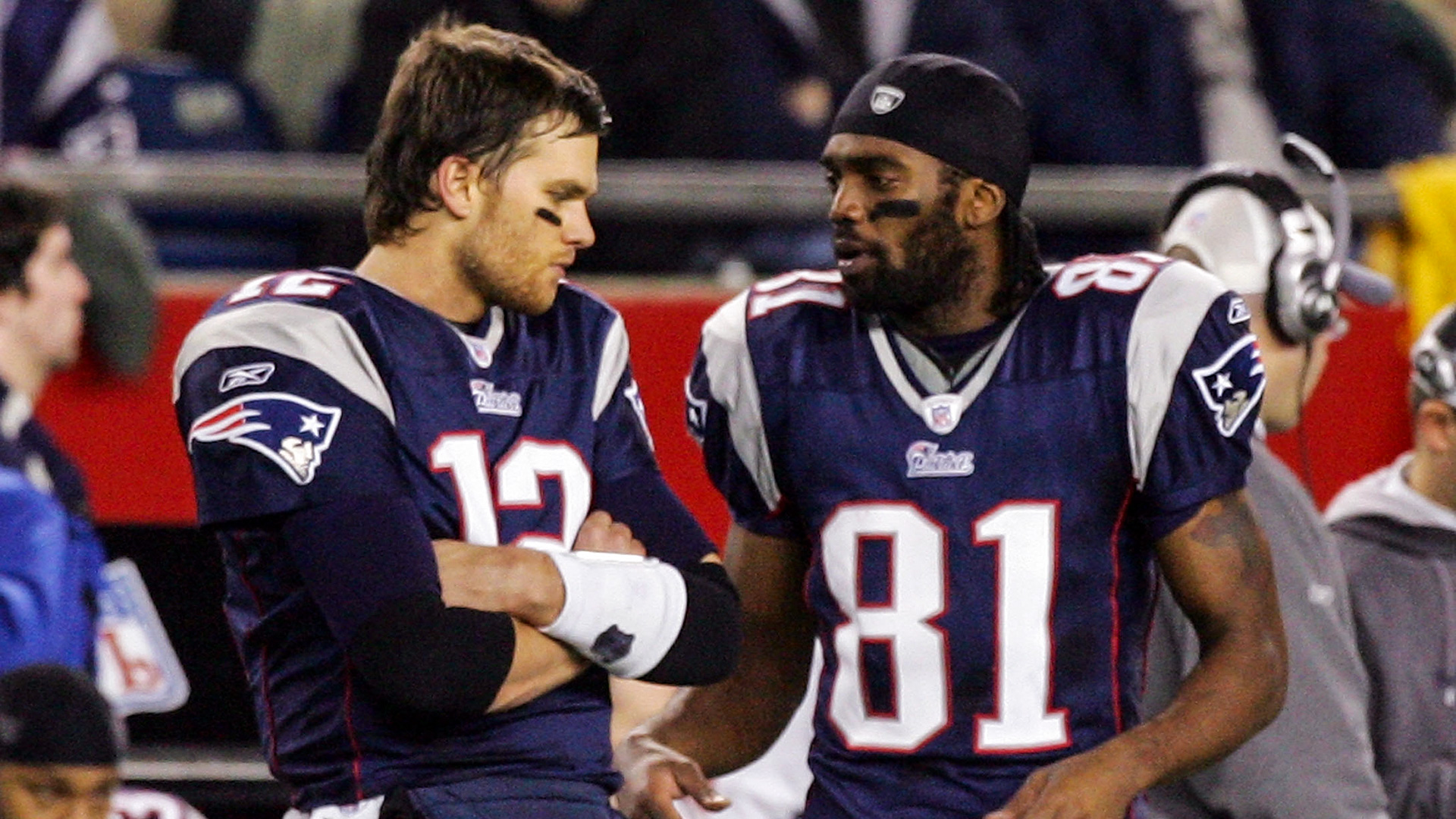 TEAMS-New England 2007-Tom Brady Randy-Randy-Moss-012816-GETTY-FTR.jpg