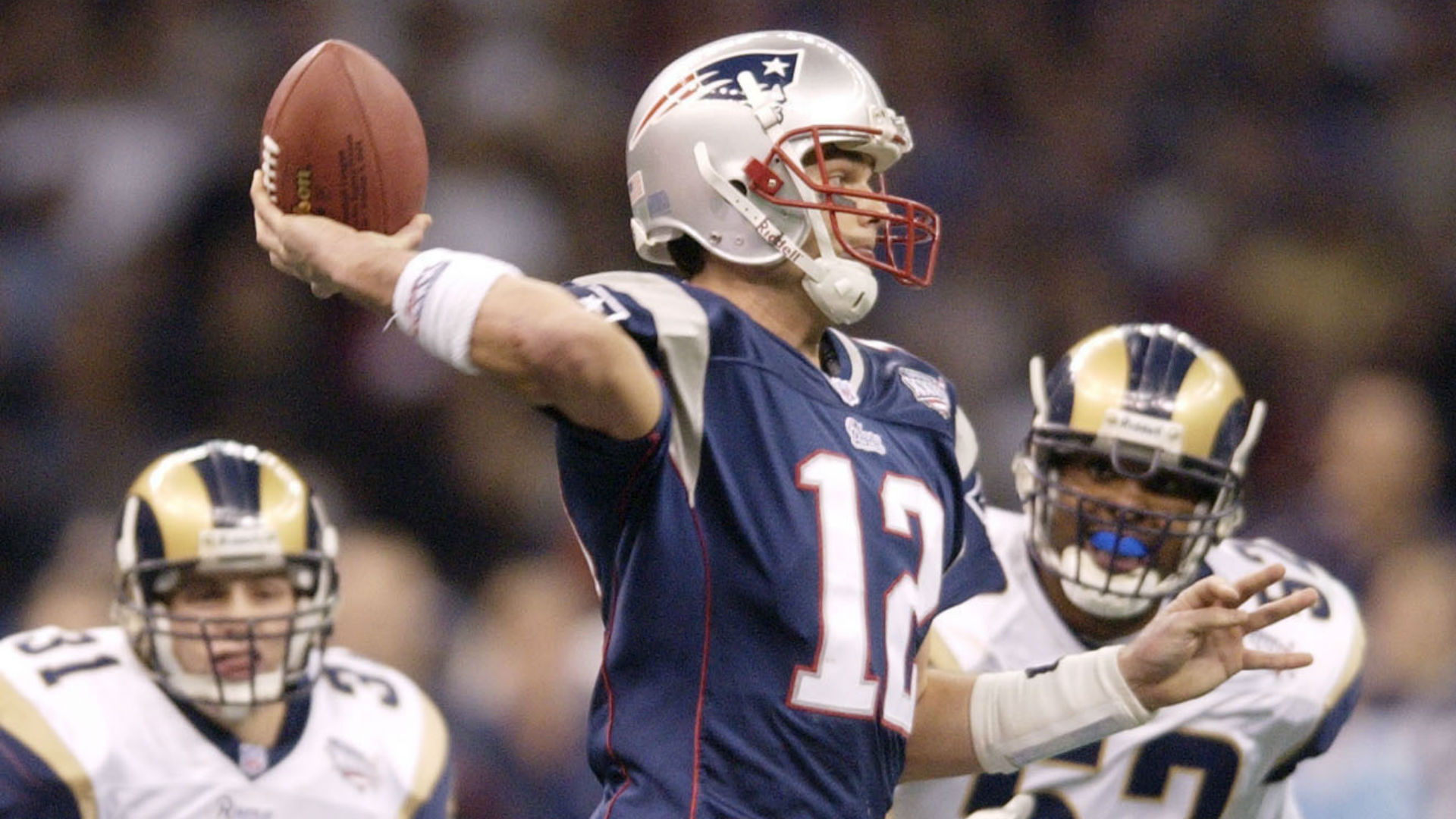 Tom-Brady-Rams-110916-Getty-FTR.jpg