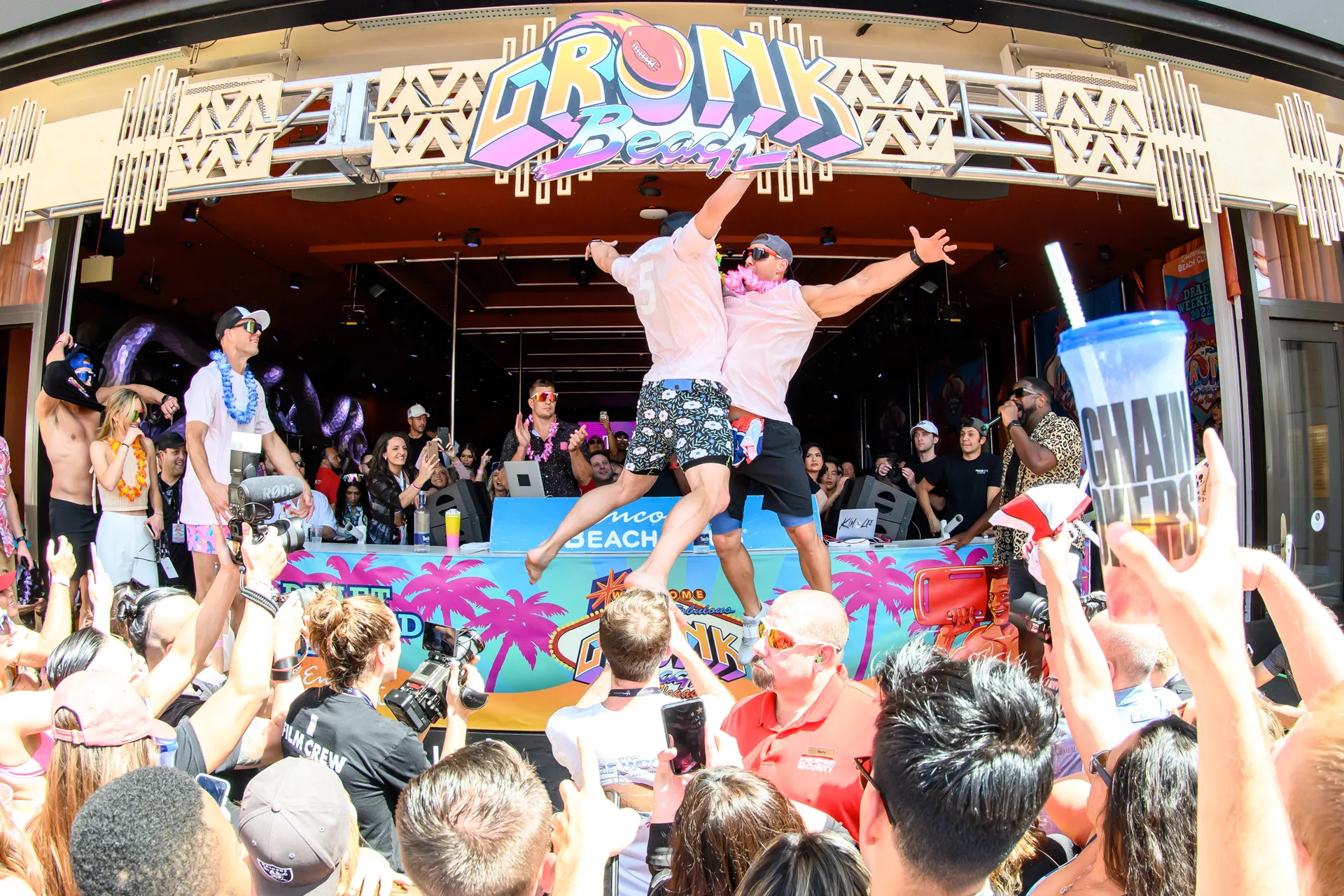 GRONK_BEACH_MTPhoto106.62756423484df.png
