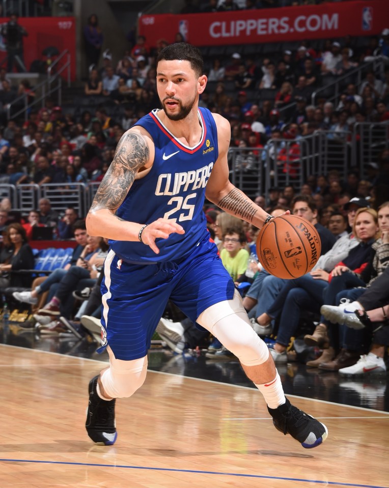 LOS ANGELES, CA - APRIL 7: Austin Rivers #25 of the LA Clippers handles the ball against the Denver Nuggets on April 7, 2018 at STAPLES Center in Los Angeles, California. NOTE TO USER: User expressly acknowledges and agrees that, by downloading and/or using this Photograph, user is consenting to the terms and conditions of the Getty Images License Agreement. Mandatory Copyright Notice: Copyright 2018 NBAE (Photo by Andrew D. Bernstein/NBAE via Getty Images)