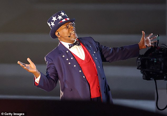 Acting legend Samuel L. Jackson introduced his medley of hits on the night at the Superdome