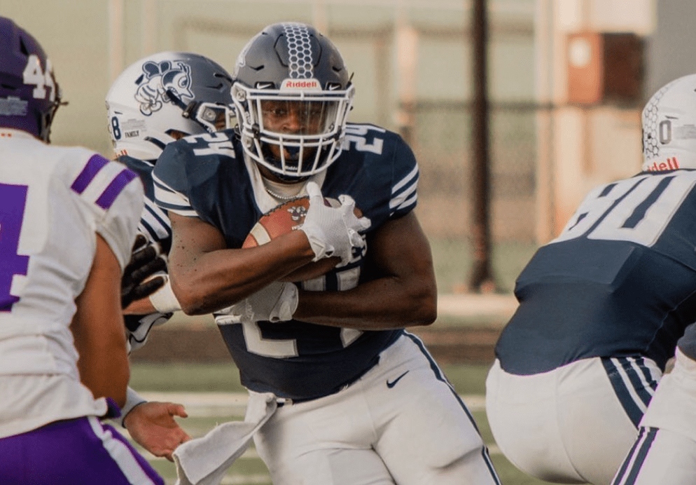 T’Nahleg Hall the standout running back at St. Ambrose University recently sat down with NFL Draft Diamonds owner Damond Talbot.