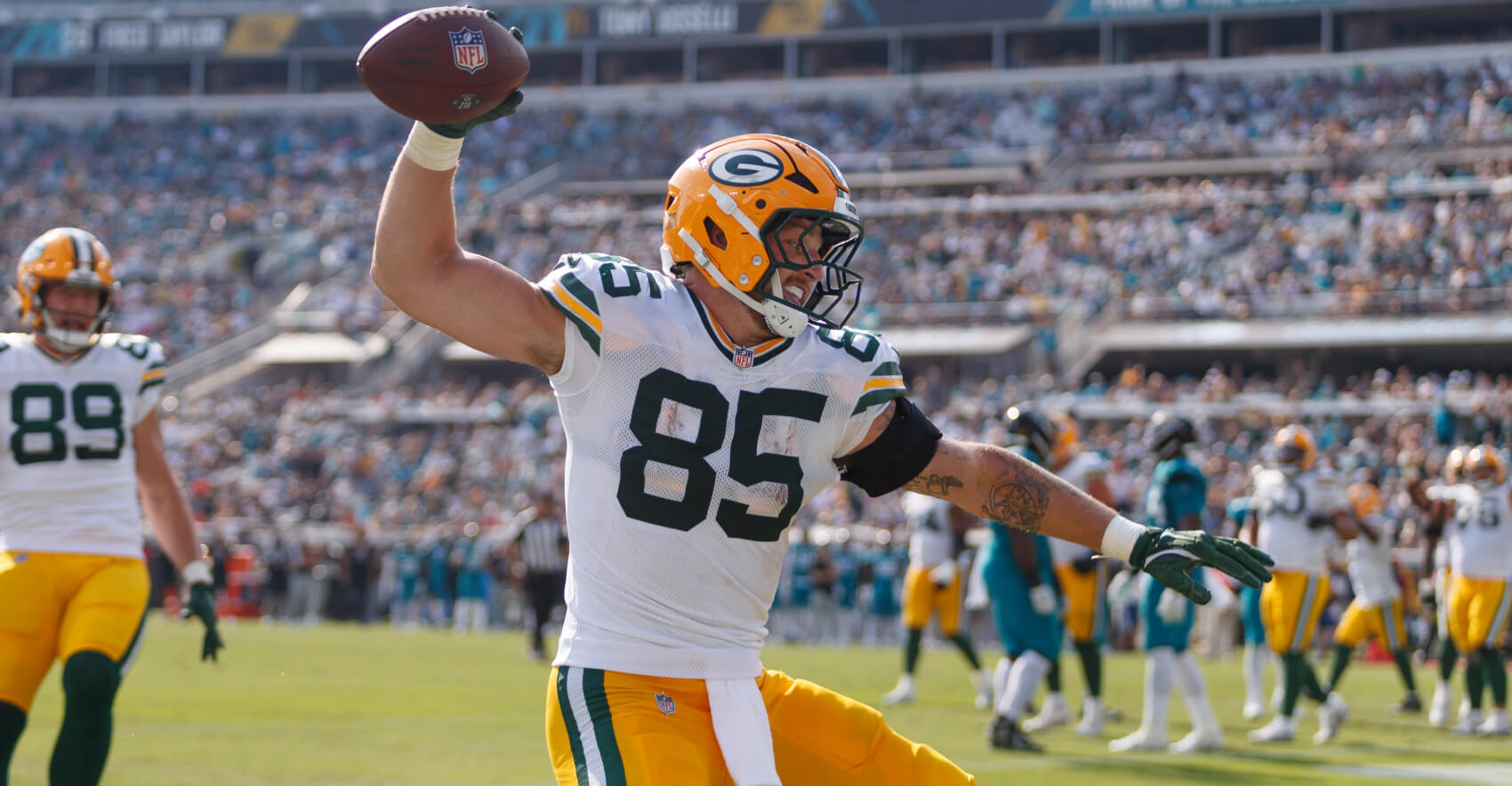 Oct 27, 2024; Jacksonville, Florida, USA; Green Bay Packers tight end Tucker Kraft (85) celebrates a touchdown against the Jacksonville Jaguars during the fourth quarter at EverBank Stadium.