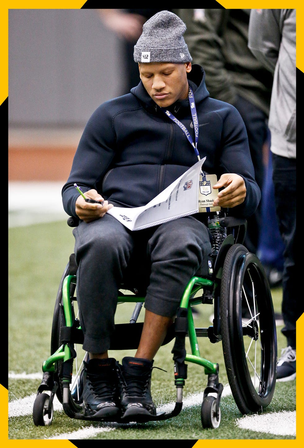 ryan shazier in a wheelchair