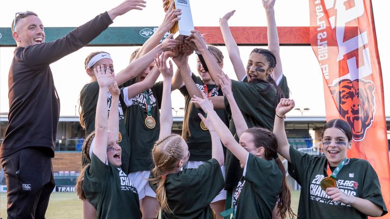 Ealing Fields celebrate with the Championship trophy (NFL UK)