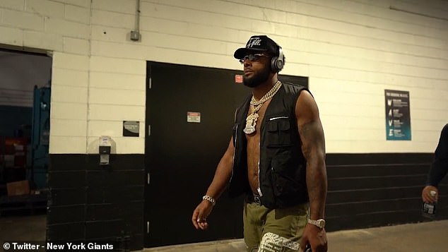 The New York Giants' rookie linebacker Kayvon Thibodeaux opted against wearing a shirt