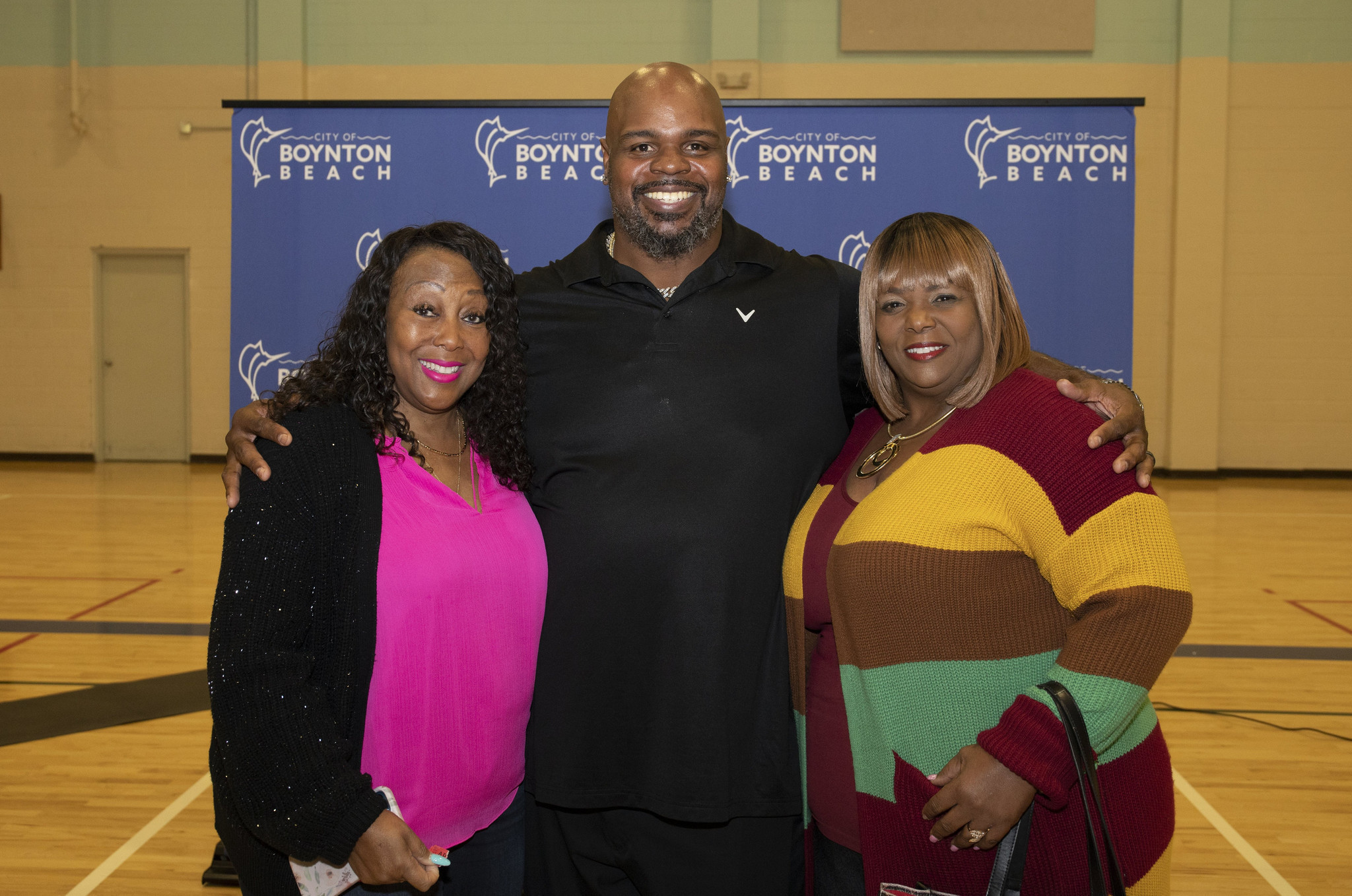 Retired NFL player Vince Wilfork visited with his elementary school teachers after his recent talk in Boynton Beach.