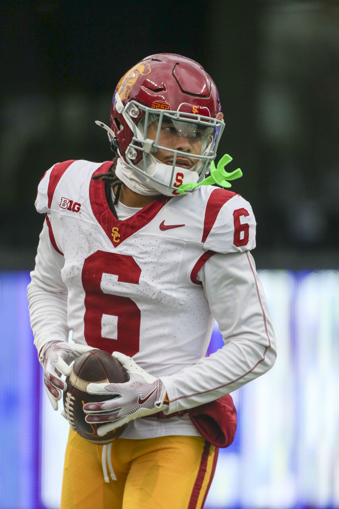 Makai Lemon USC WR prepares to take a snap before being added to the 2026 Dynasty Rookie Big Board.
